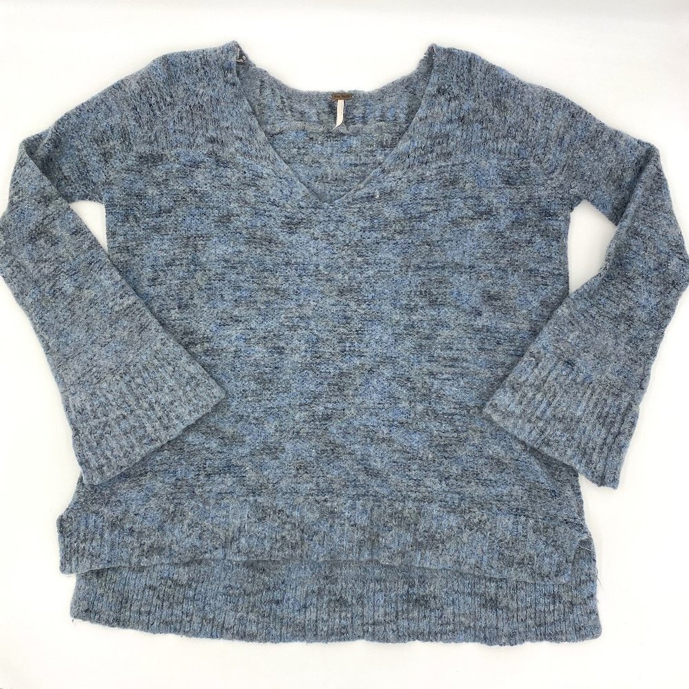 Free People Blue Bell Sleeve Lightweight V-Neck Sweater